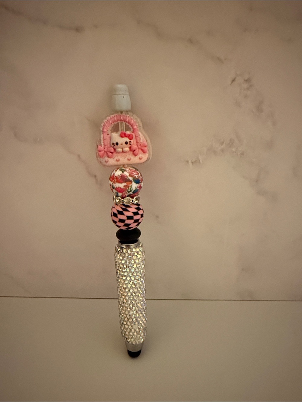 Pink Hello Kitty rhinestone Beaded Decorative Stylus: Handmade